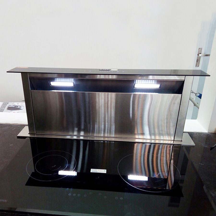 Với độ ồn tối đa chỉ có 48dB, máy hút mùi Kaff KF-AT900