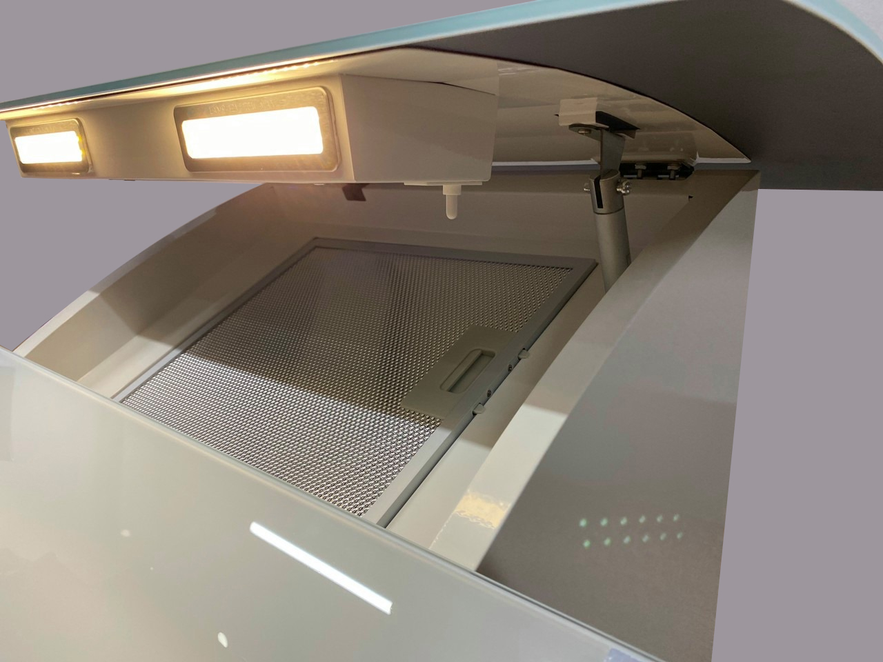 KF–LUX-AT70H–WH